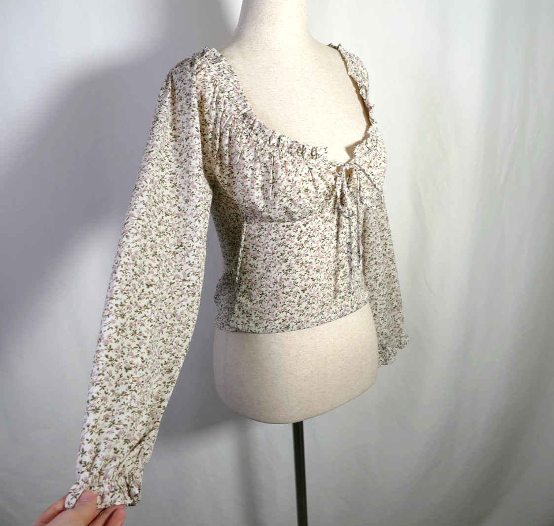 Womens Cottagecore Floral Smocked Milkmaid Top Size M Tie Front Coquette Dainty
