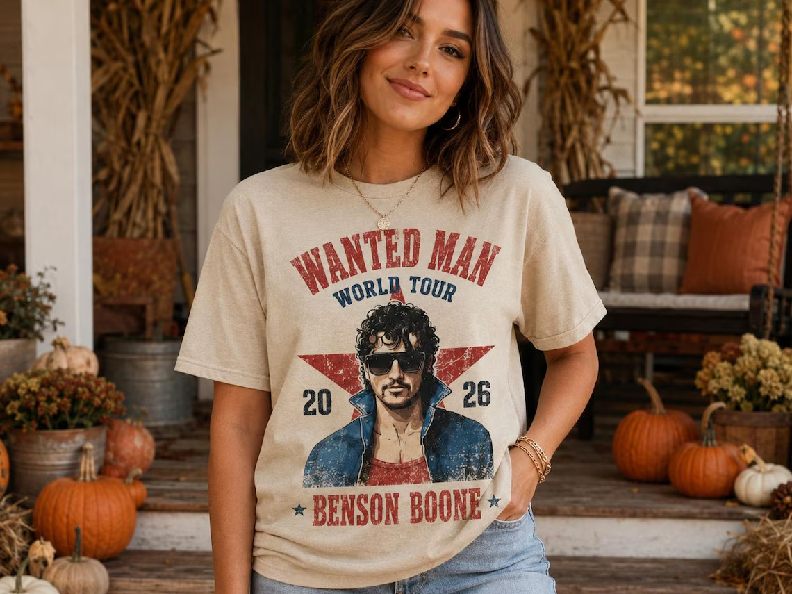 Retro Wanted Man Graphic T-Shirt Vintage Western Cowboy Tee
