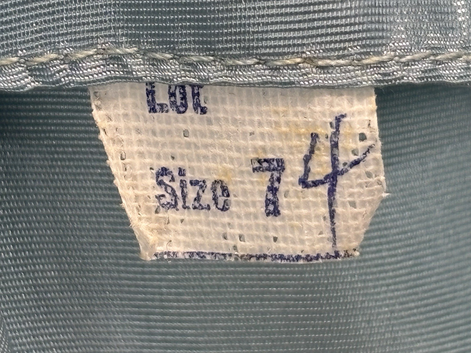 True Vintage Fitted Crop Top Shirt Blue Women’s Full Zip Back Darting 60s READ