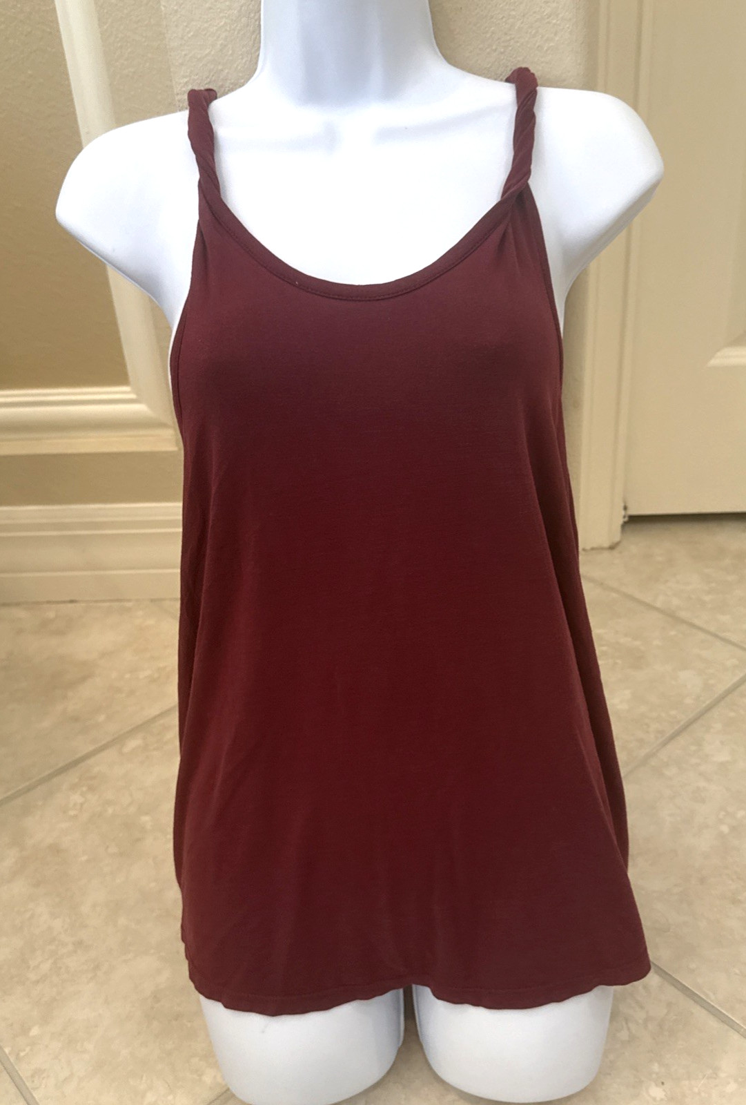 Volcom Burgundy Red Racerback Tank Top Sz XS Twist Straps Casual Top Beach Gym