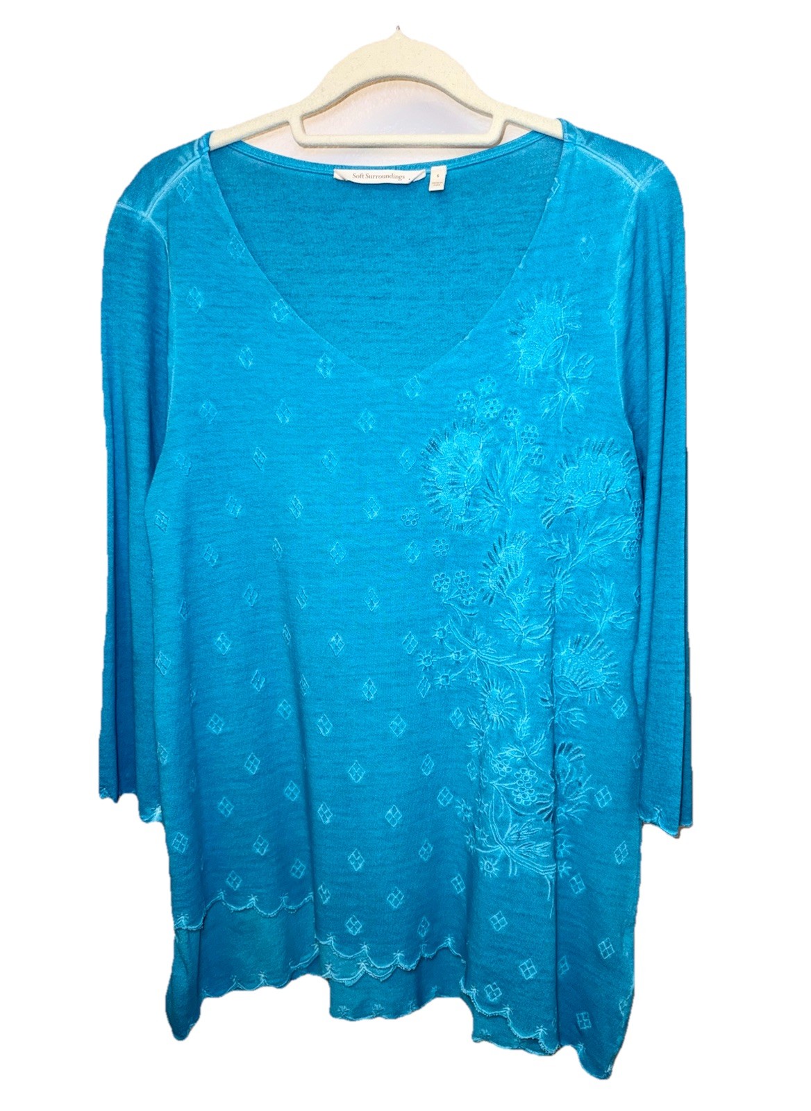 Soft Surroundings SMALL Blouse Robin Egg Blue Floral Embossed Assymetric Hem