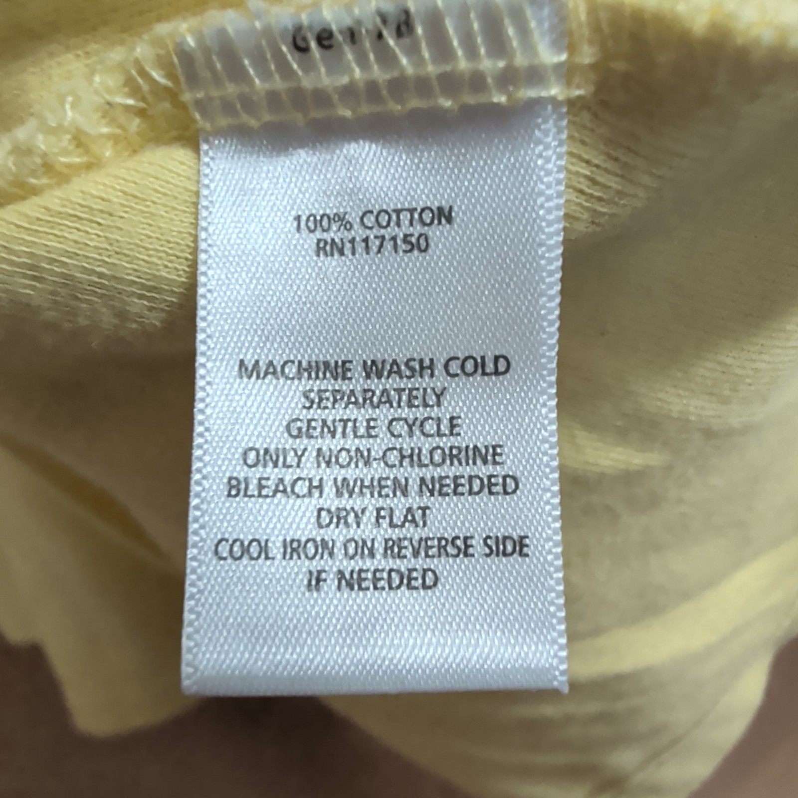 Quacker Factory Top 2X Yellow Bees Whimsical Cottagecore Sparkle Grandmacore