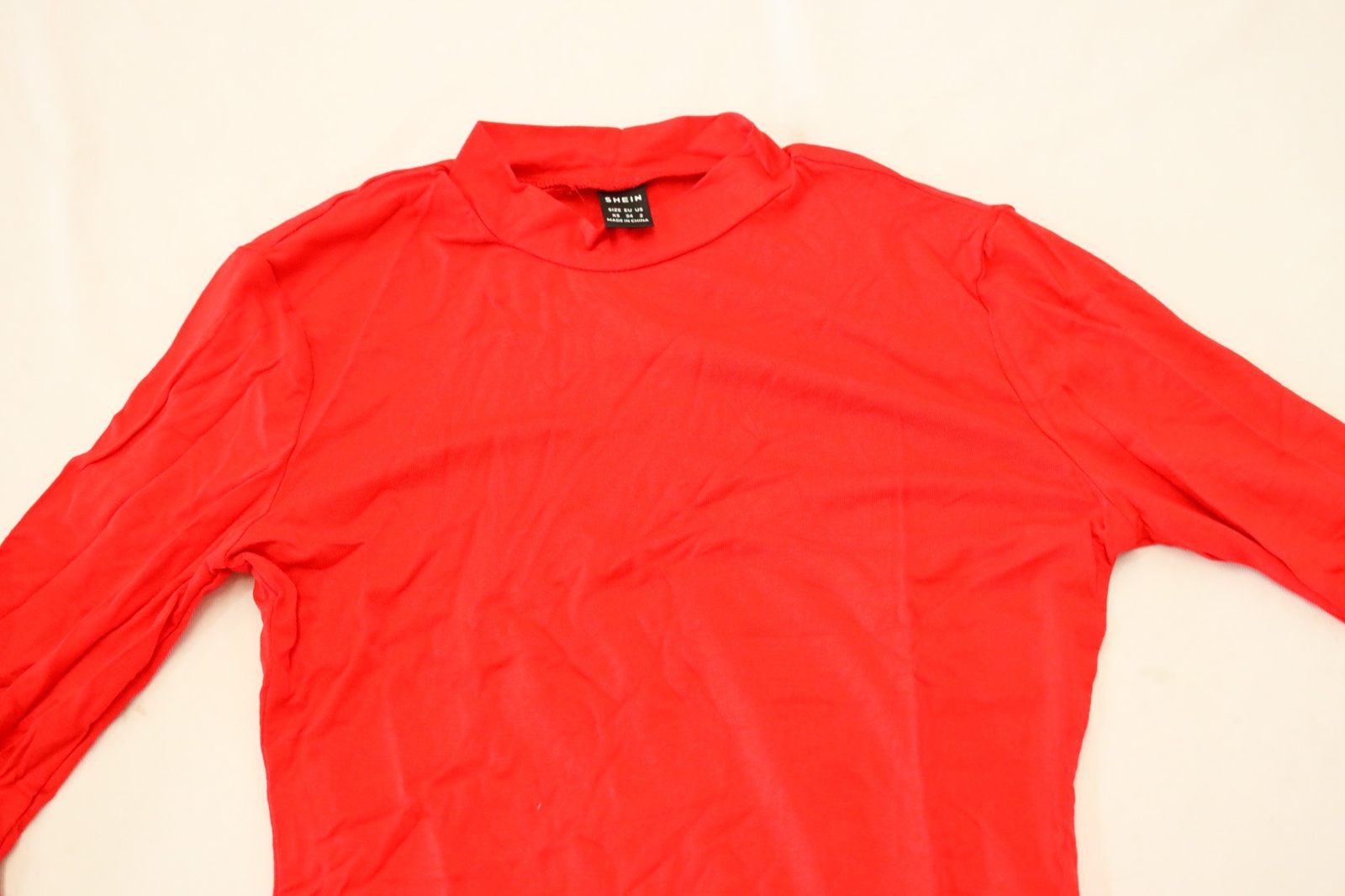 Shein Women’s Mock Neck Long Sleeve Fitted Tee Shirt EJ1 Red Size XS US 2