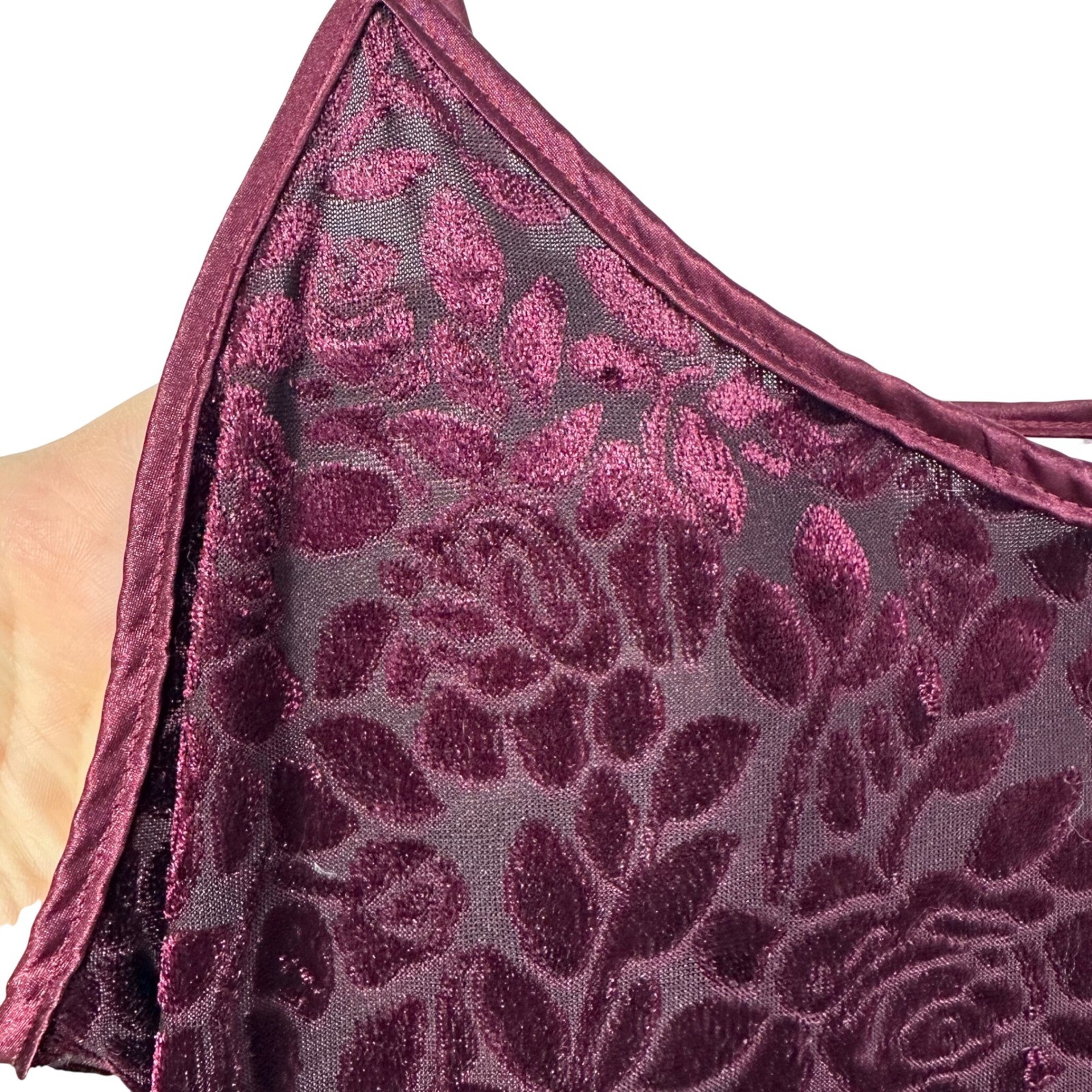Vassarette Womens Burgundy Floral Burnout Velvet Camisole Tank Top Large RN90048