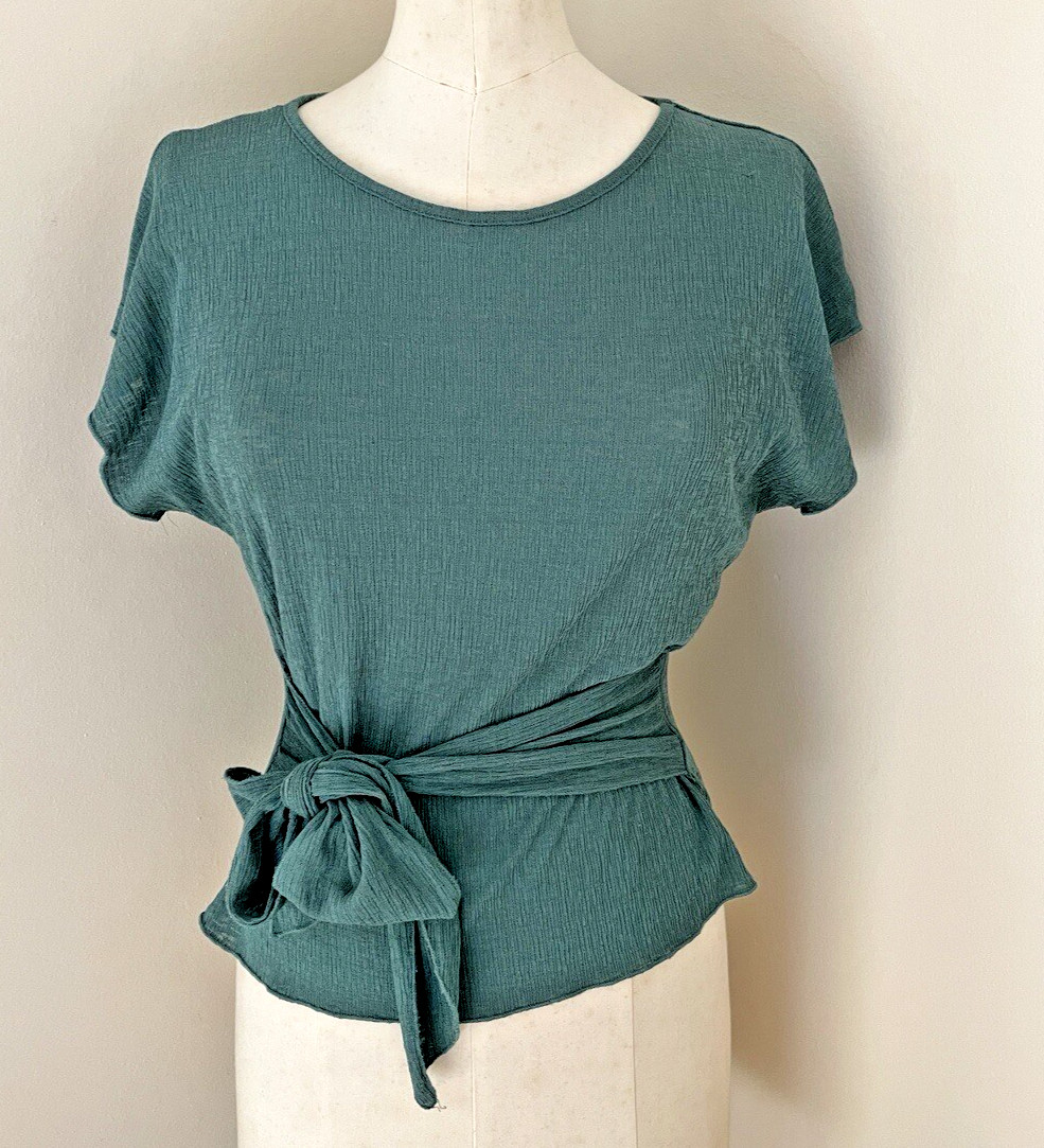 Zara Business Top Blouse Bow Tie Front or Back Green Size M Stretchy Women’s