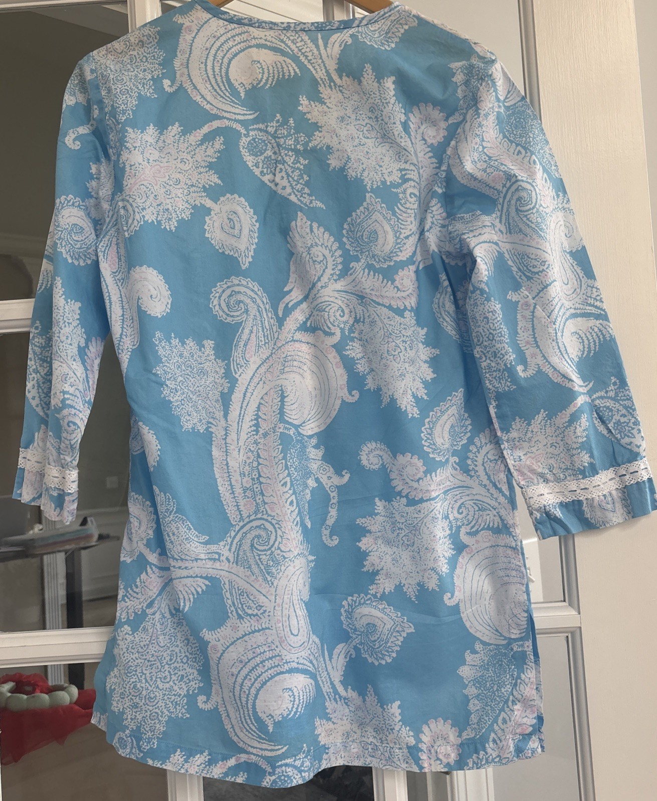J McLAUGHLIN Sky Blue Pink White Paisley Print Cotton Voile Lace Trim Tunic sz M