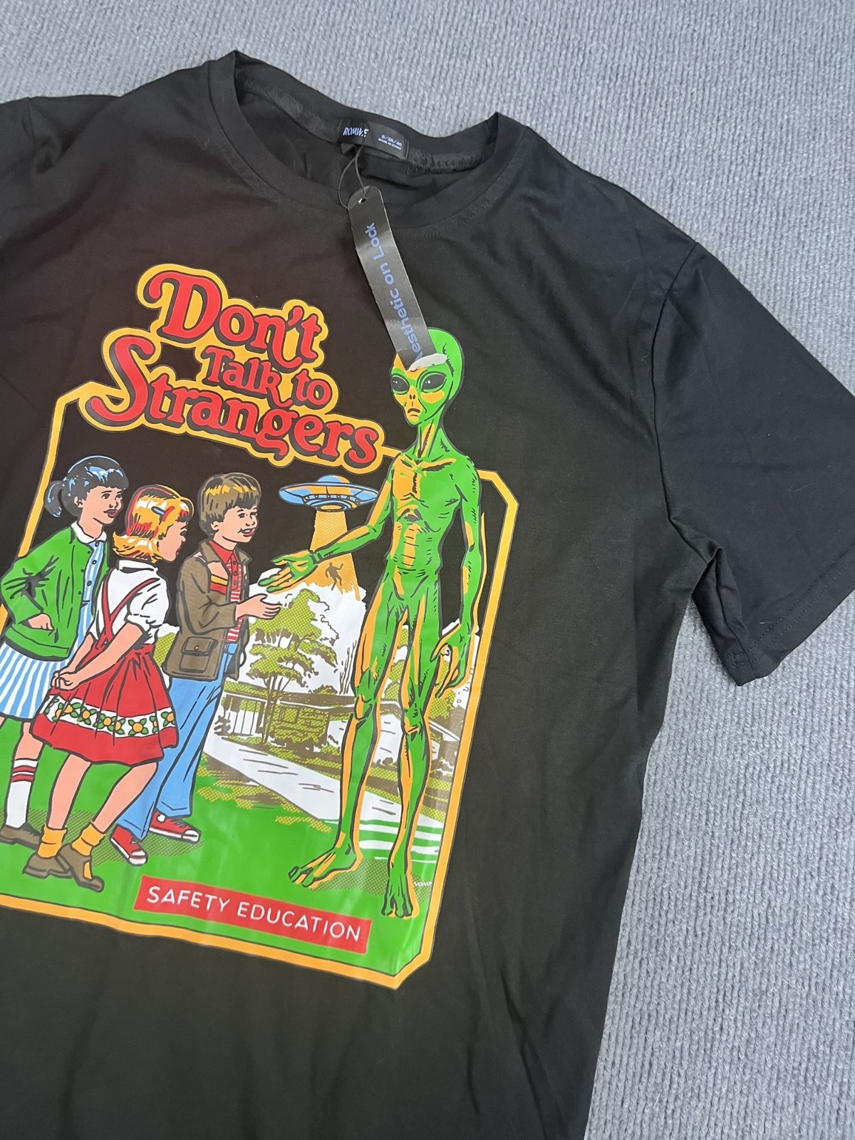 ROMWE Women Black Don’t Talk To Strangers Graphic Tee Short Sleeve S NWT