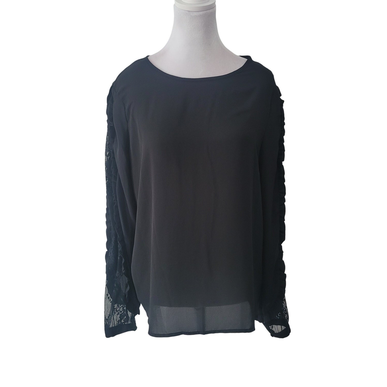Who What Wear Size M Sheer Long Sleeve Lace Ruffle Sleeve Blouse Black