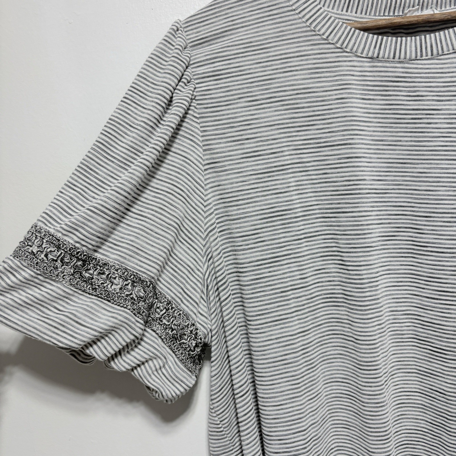 Jane Delancey Top Womens 3X Gray Stripe Ruffle Bubble Short Sleeve Lightweight