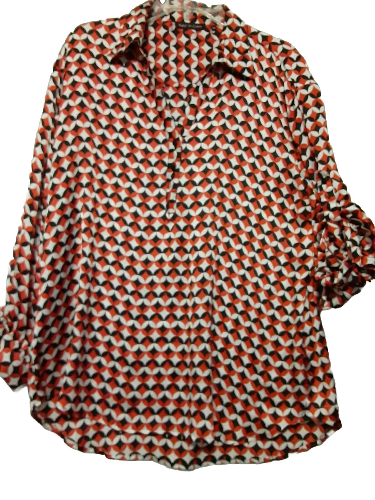 Violet + Claire Black Red White 3/4 Sleeve Top Women’s Sz XL V Neck Polyester