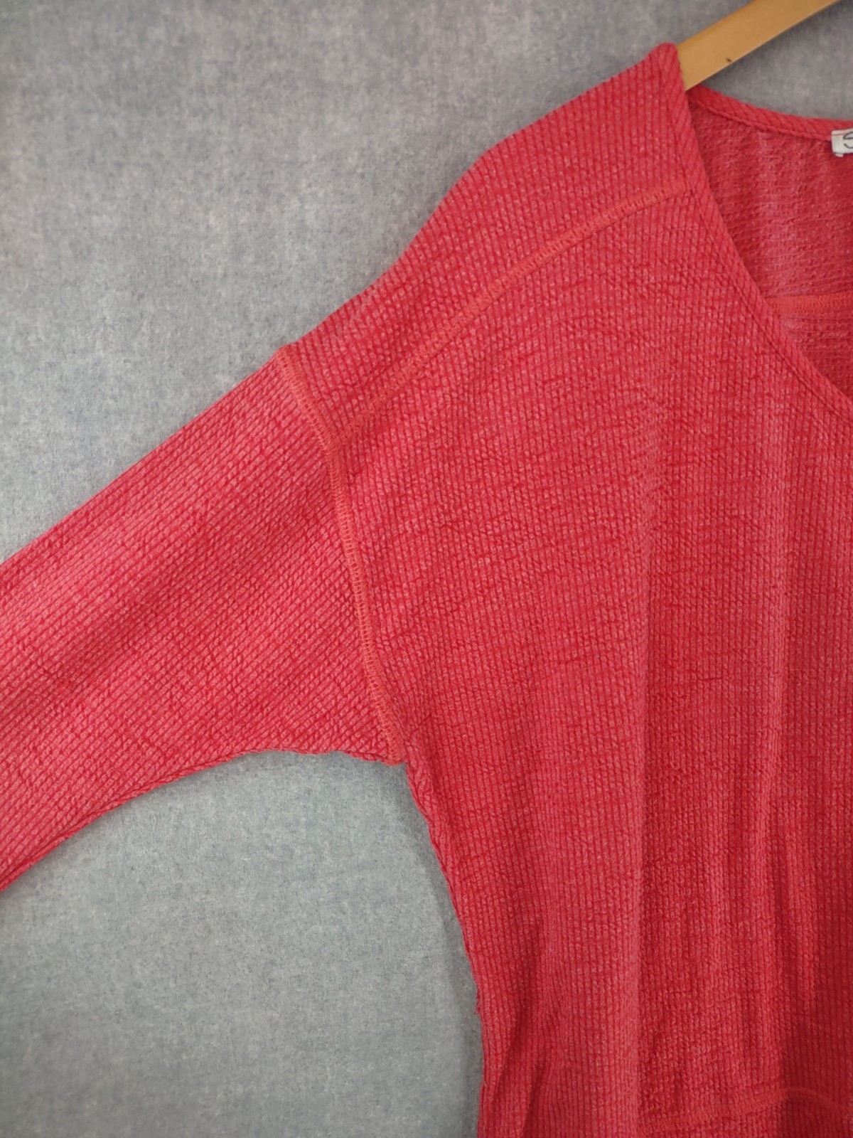 SnoSkins Top Medium Coral Red Thermal Dolman Pullover Cozy Outdoor Cabin Chic US