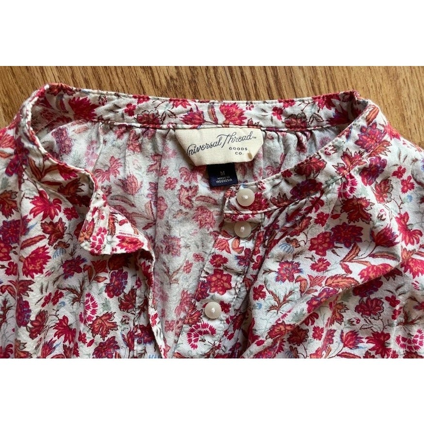 Universal Thread Red Pink Floral Henley Poet Blouse Balloon Sleeve Peasant Top M