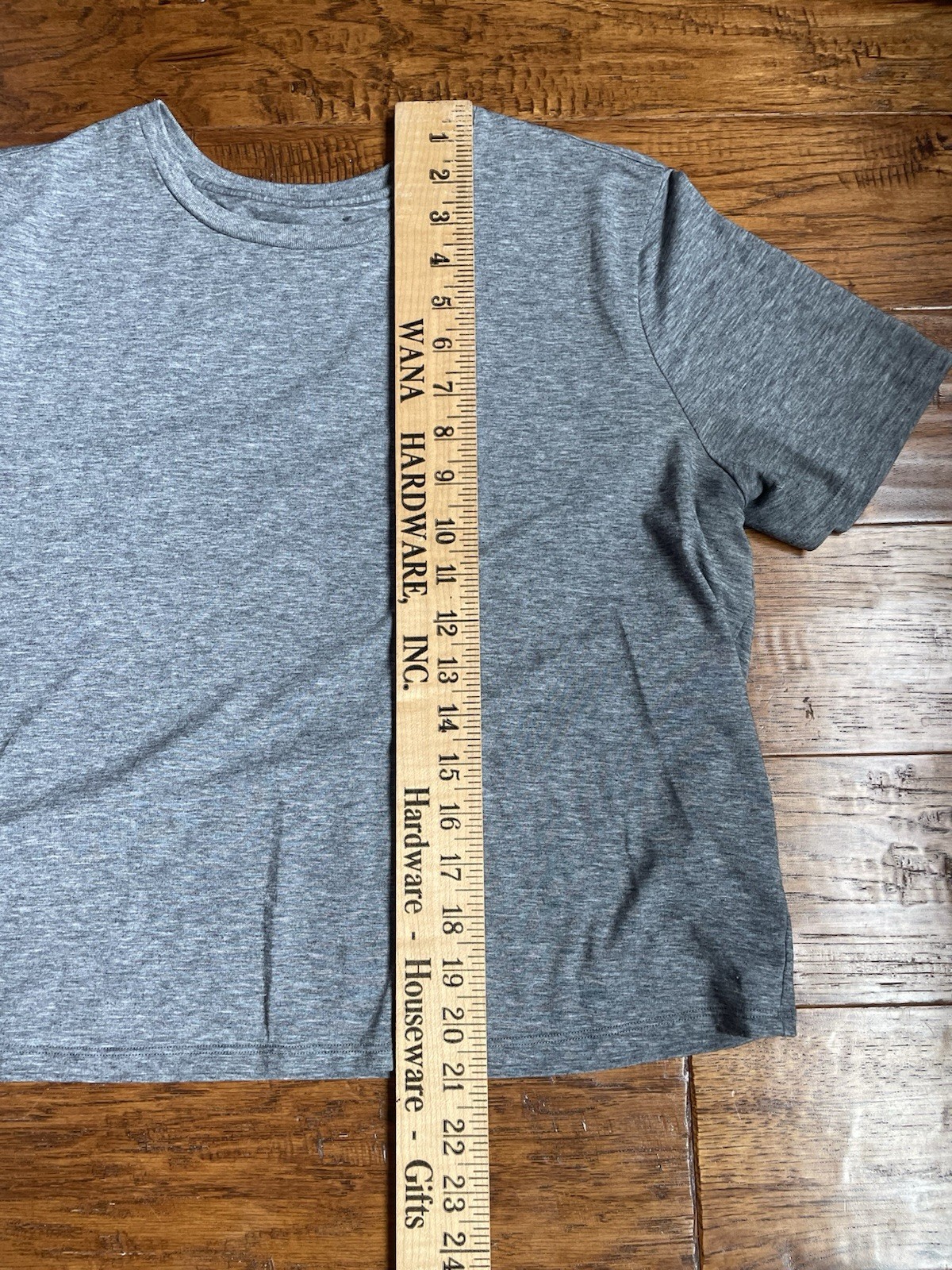 Outdoor Voices Woman’s Grey Top (size XL)