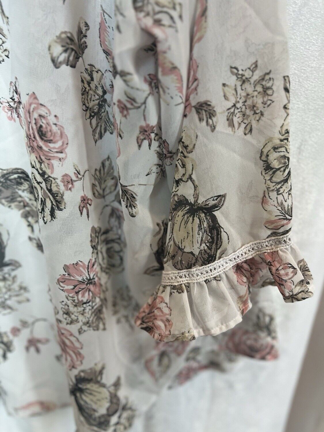 Live 4 Truth Womens Sheer Floral Crochet Open Kimono Size L Feminine Boho Beach