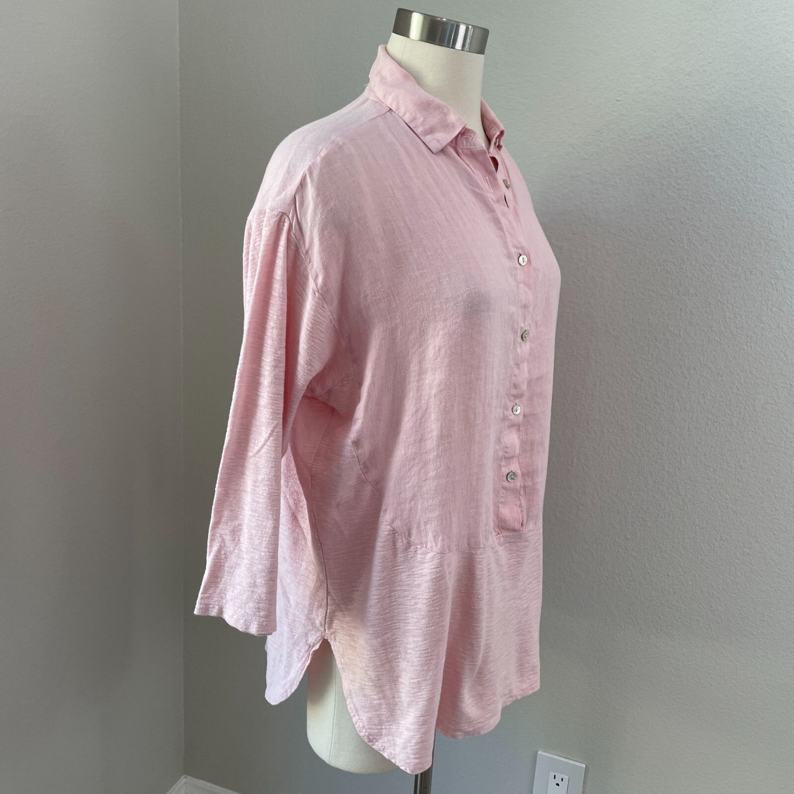 Cut Loose Womens Medium Linen Cotton Blend Button Up Top Pink 3/4 Sleeve