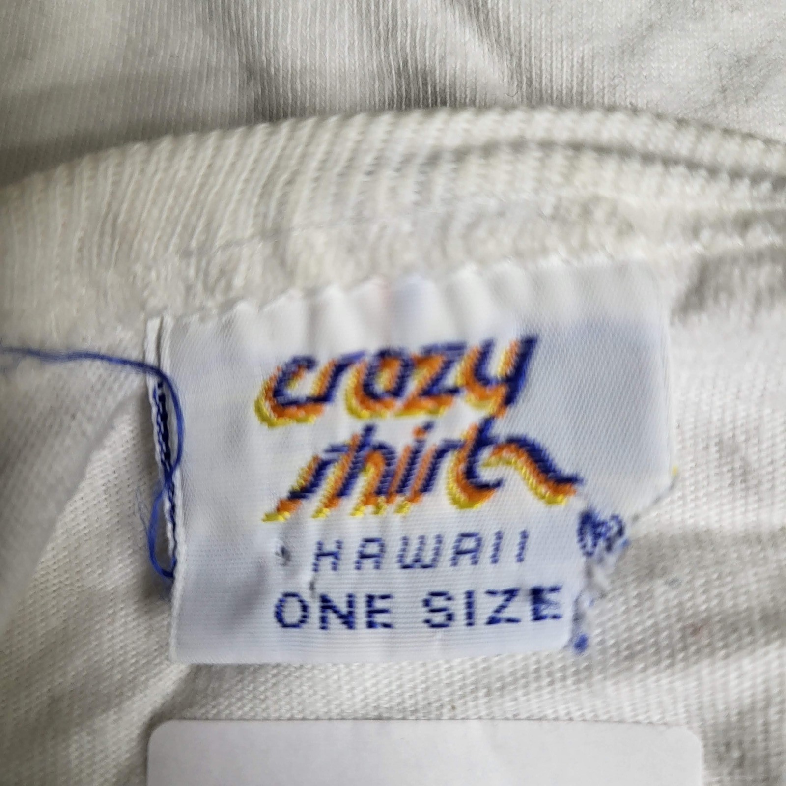 VINTAGE Crazy Shirts Women Shirt OS Single Stitch Boats Hawaii 90s USA READ