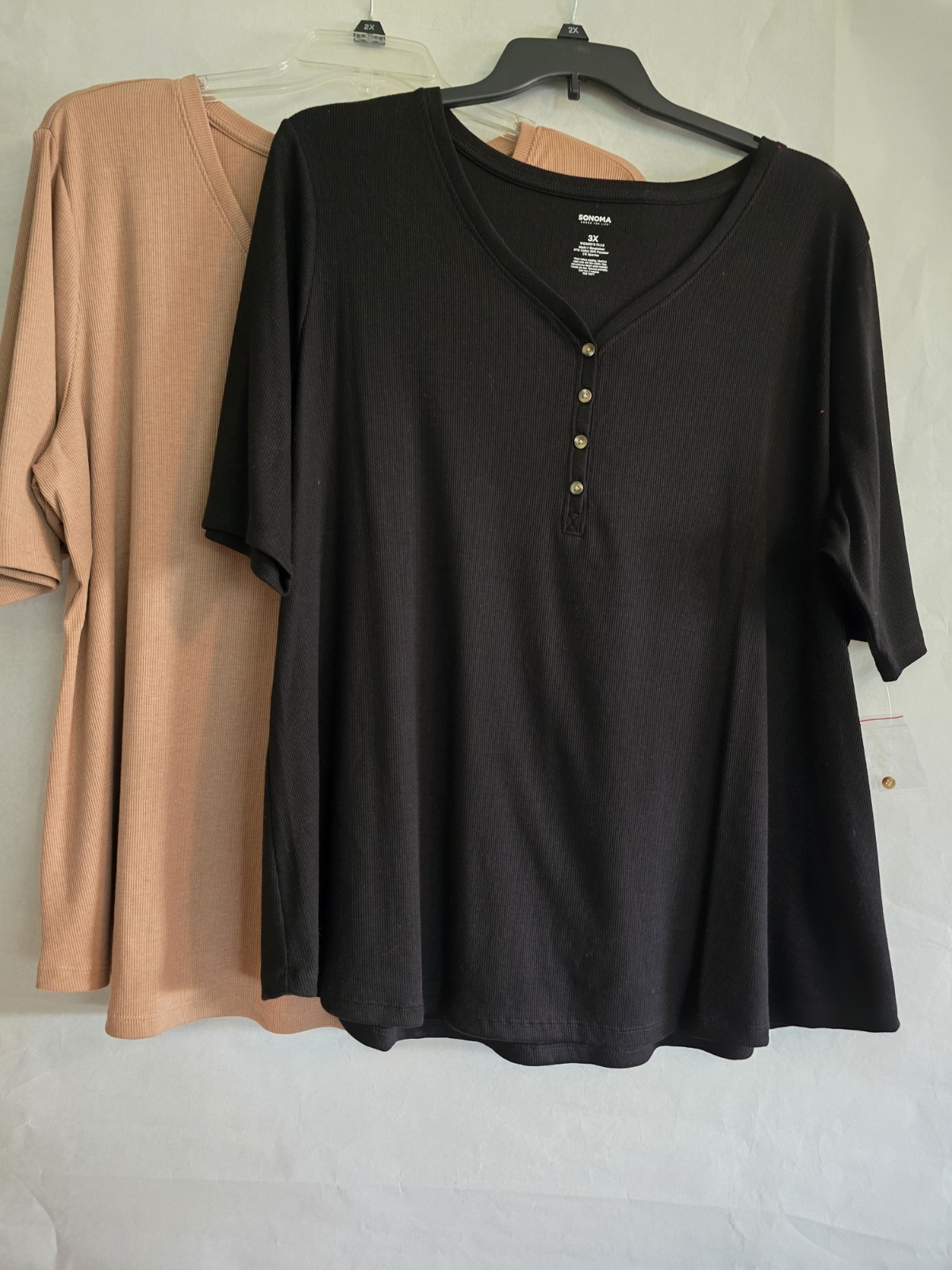 Sonoma Goods for Life, Women’s Plus 3X Ribbed V-Neck Henley Tops, Black, Brown