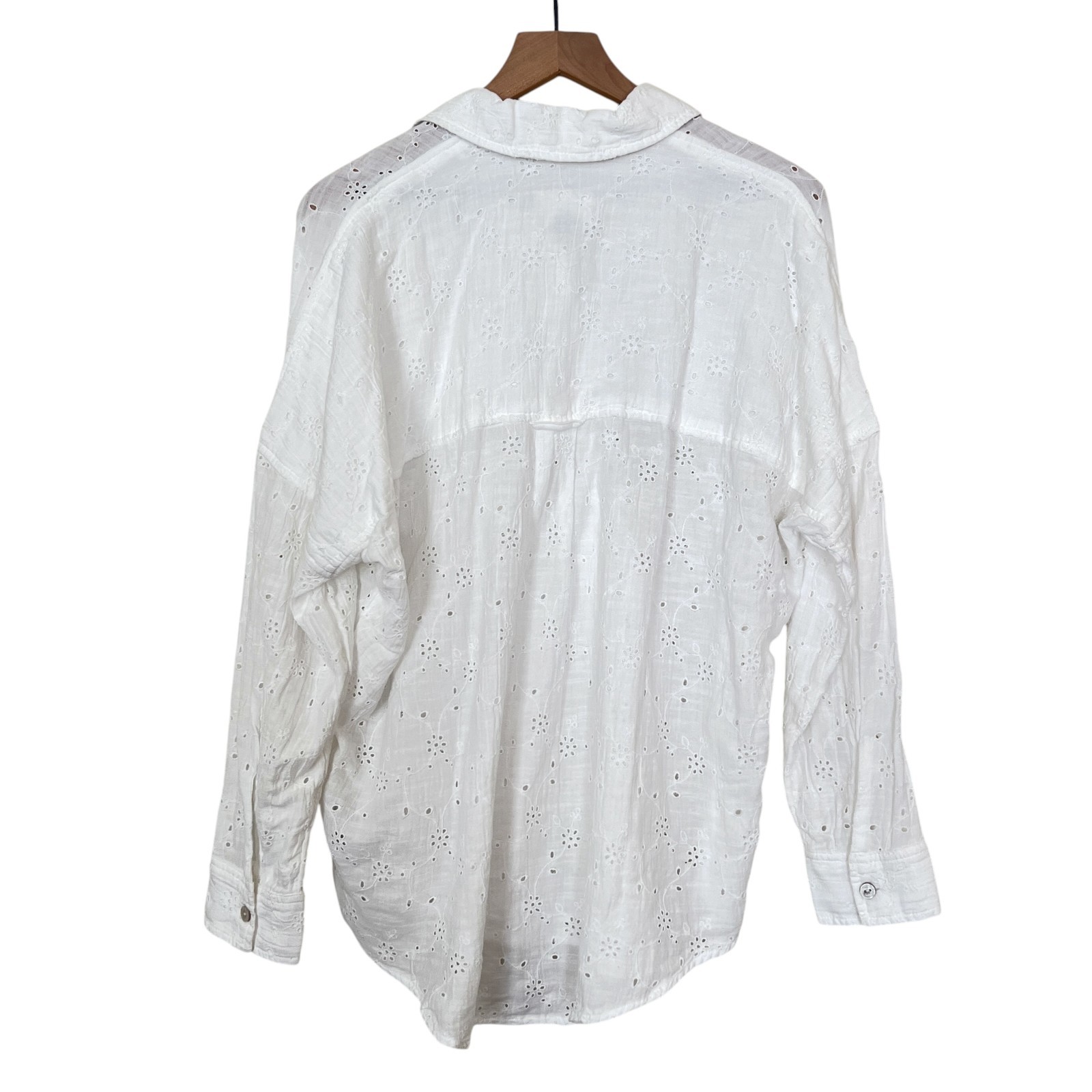 NWT American Eagle White Go Big Oversized Eyelet Embroidered Shirt Size XXS