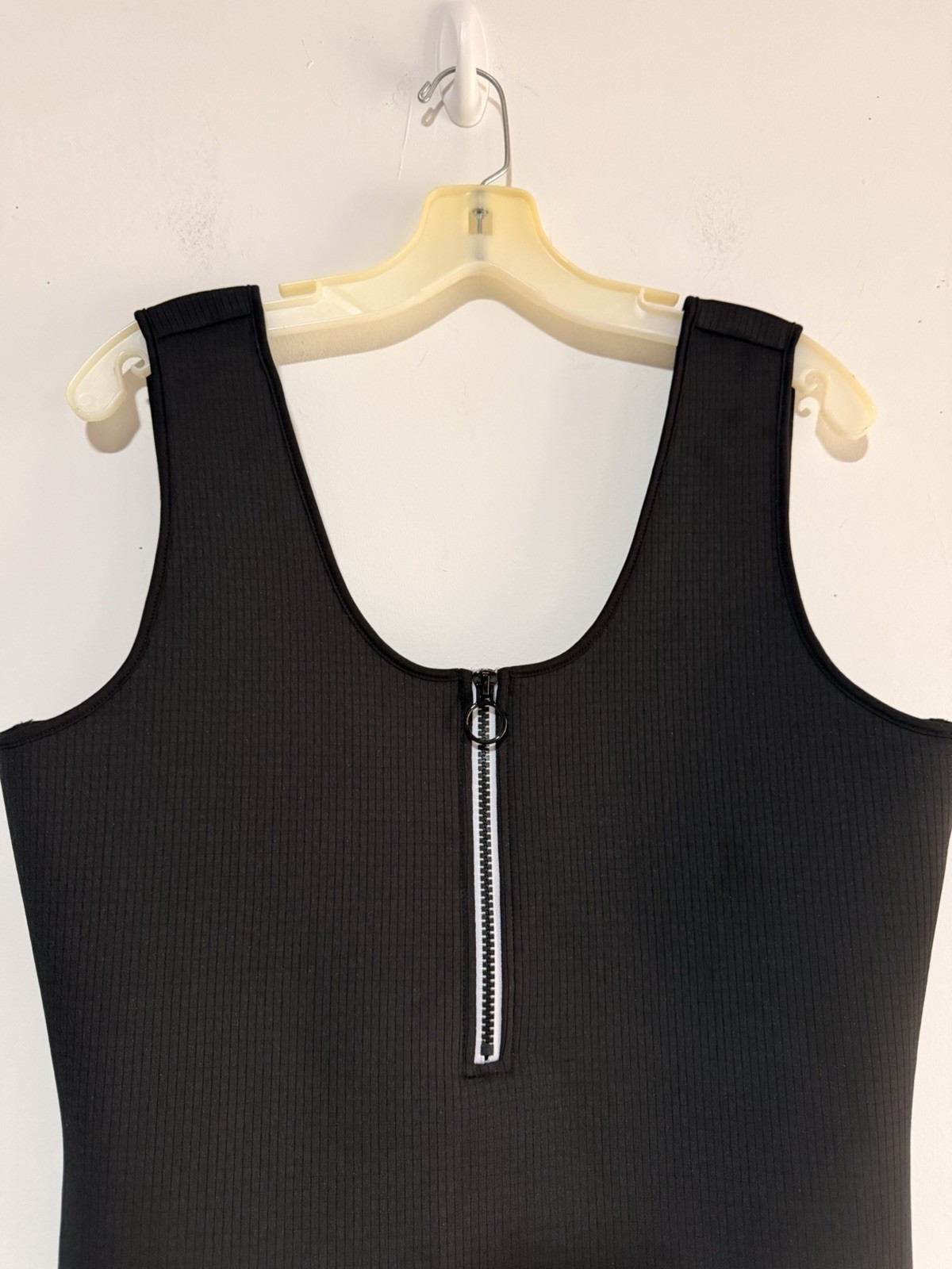 New BCBG Generation Bodysuit Black Zip Up Size L Stretchy