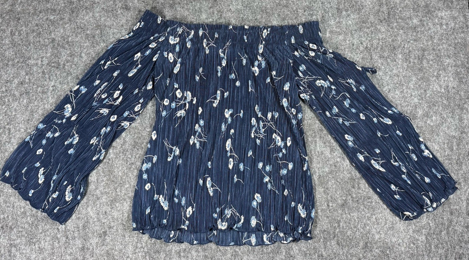LC Lauren Conrad Floral Blouse Navy Whit Long Sleeve Boho Sz M Cottagecore Fairy