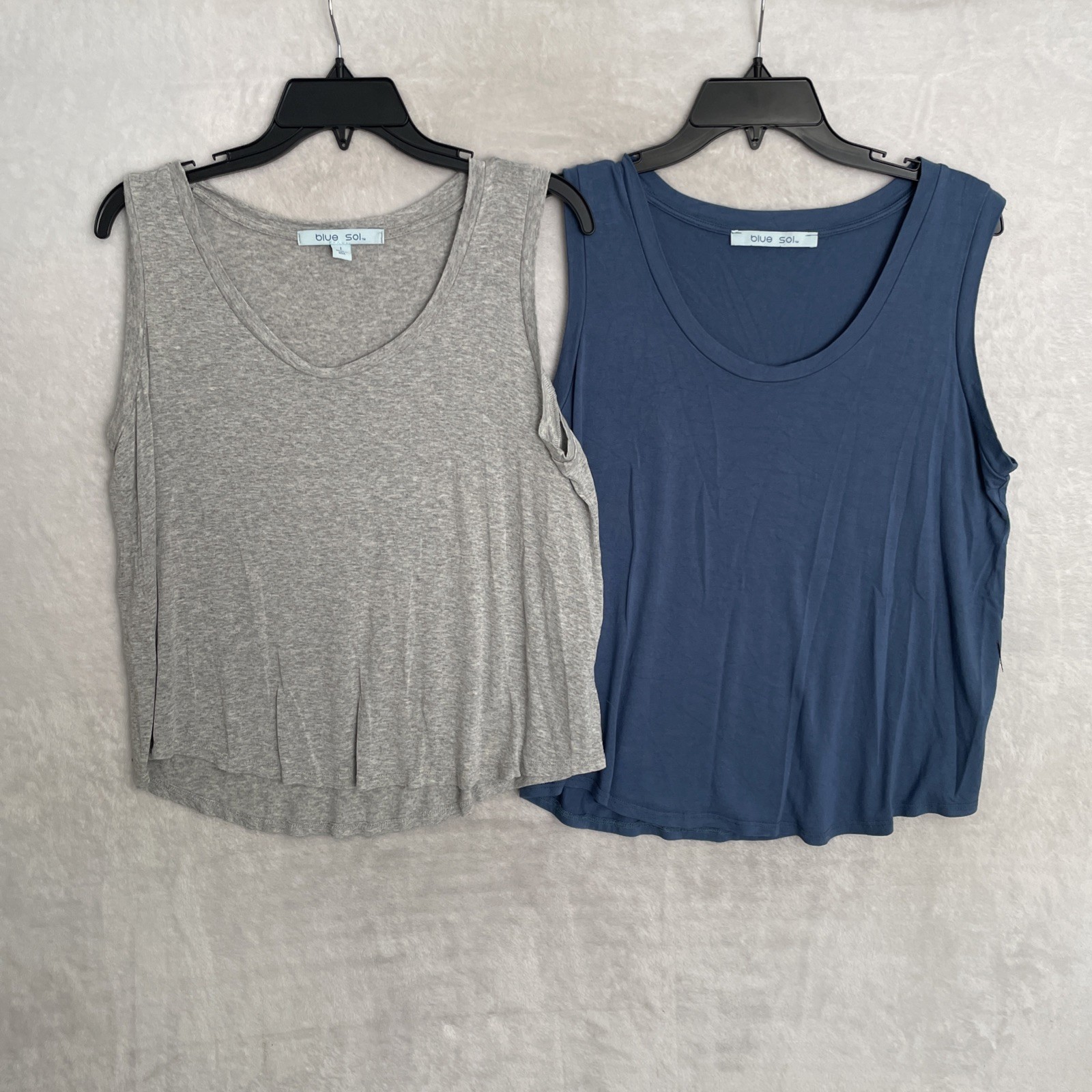 Blue Sol Womans Blouse Top Multicolor Solid Large Rayon Sleeveless Lot Of 2