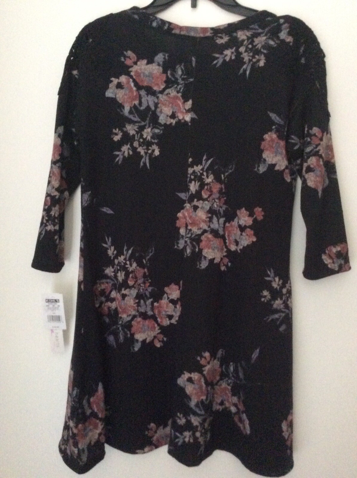 Three Pink Hearts Womens Tunic Top Size Medium NWT Black Floral Lace