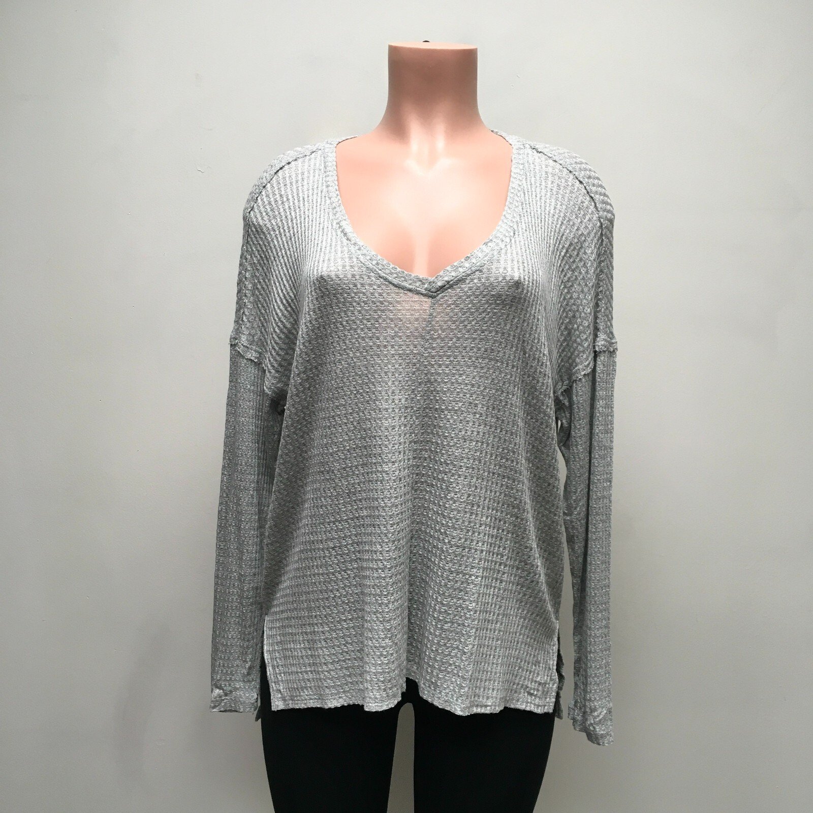 Gibsonlook Womens Grey Heather Long Sleeve Seamed Thermal V Neck Tunic Top Small