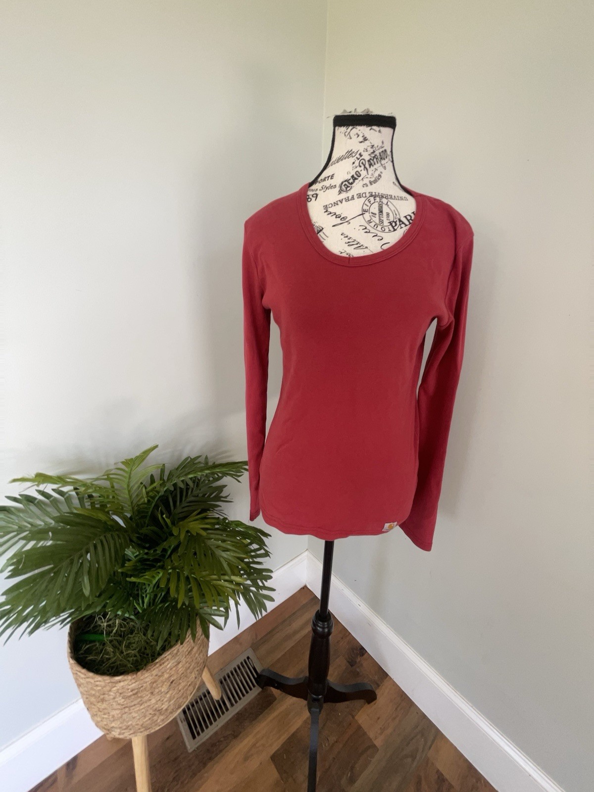 Carhartt for Women Shirt Long Sleeve Heavyweight Cotton WK014 Berry Sz Sm 4-6