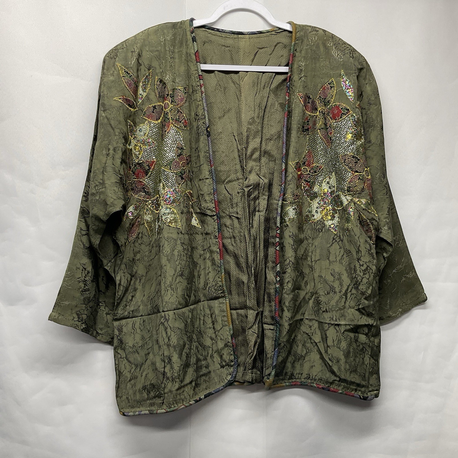 VTG Unbranded Women’s Rayon Kimono Cardigan Size Large Made In Korea Embroidered