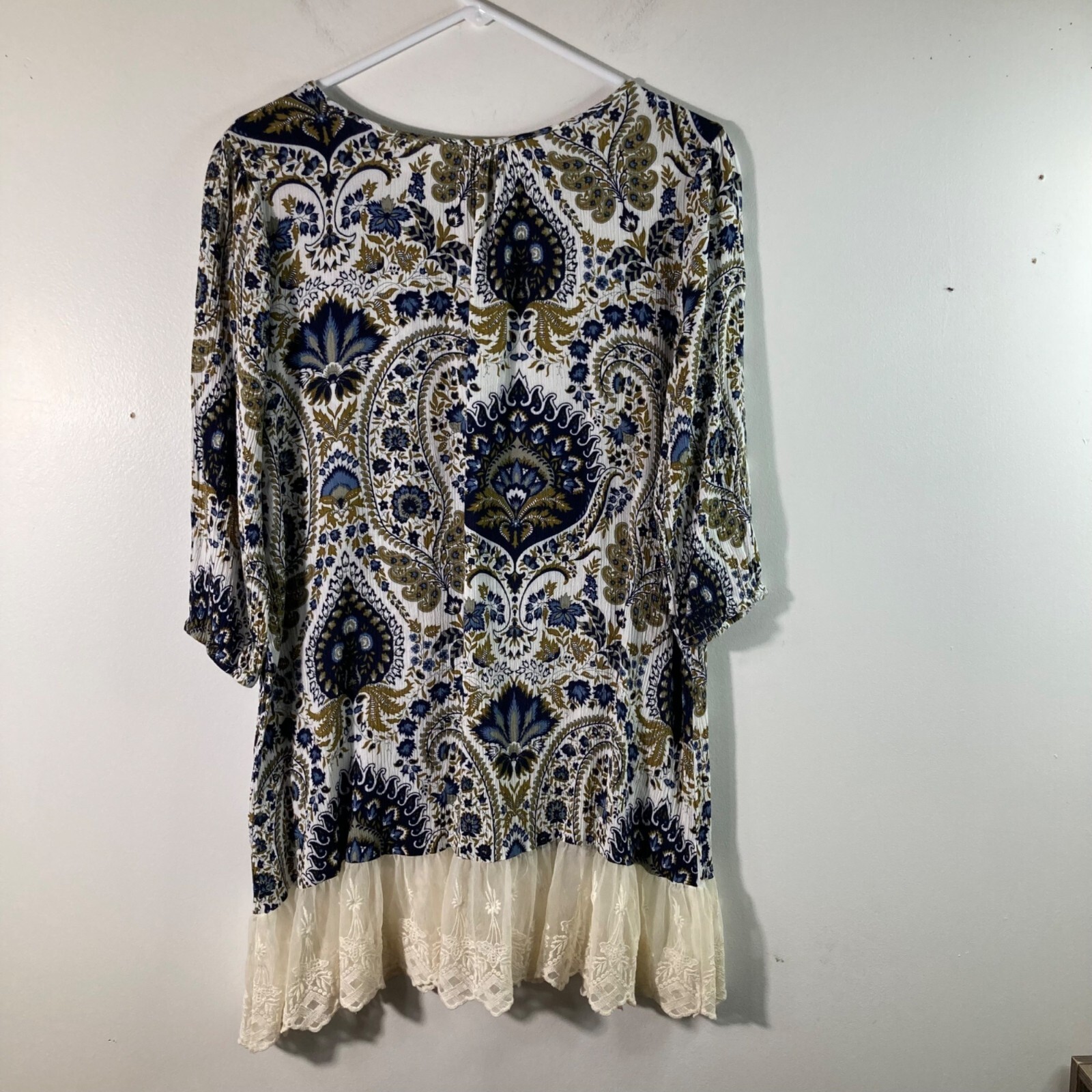 Womens Umgee Floral Paisley Tunic Top Lace Peplum M Blue Cream