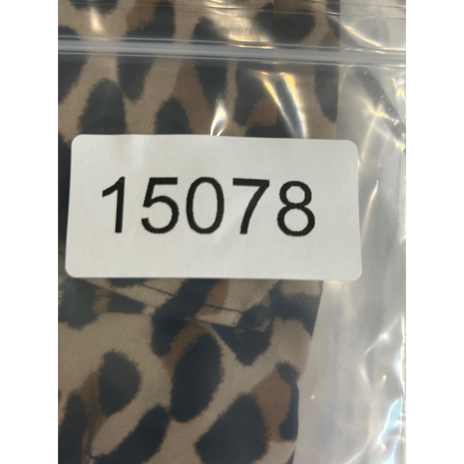 BOLD elements Cut to Curve Leopard Print Quarter Zip Shirt Women’s XL