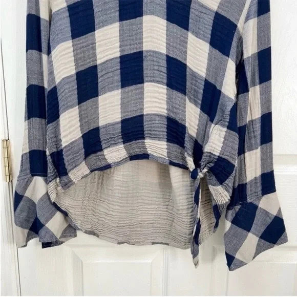 Anthropologie Cloth & Stone Blue Plaid Pullover Top Sz Small Long Sleeve Fall