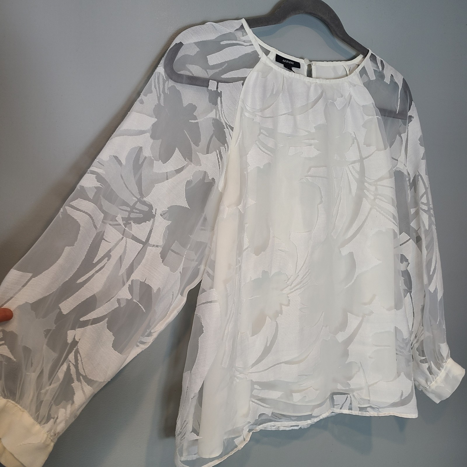 Alfani White sheer top Sz Large Boho Cottage Long Sleeve Resort Wedding Beach