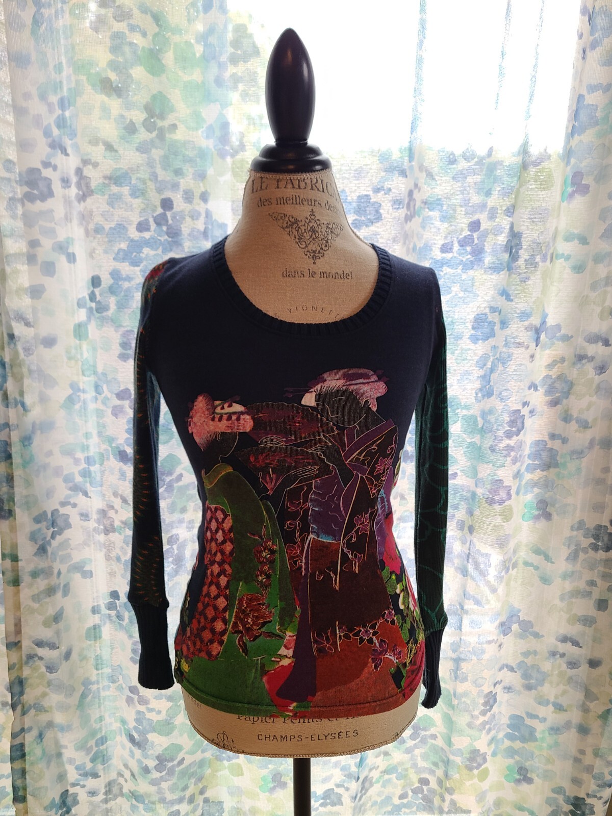 Desigual Geisha Floral Embellished Long Sleeve Black Sweater Size Small EUC!