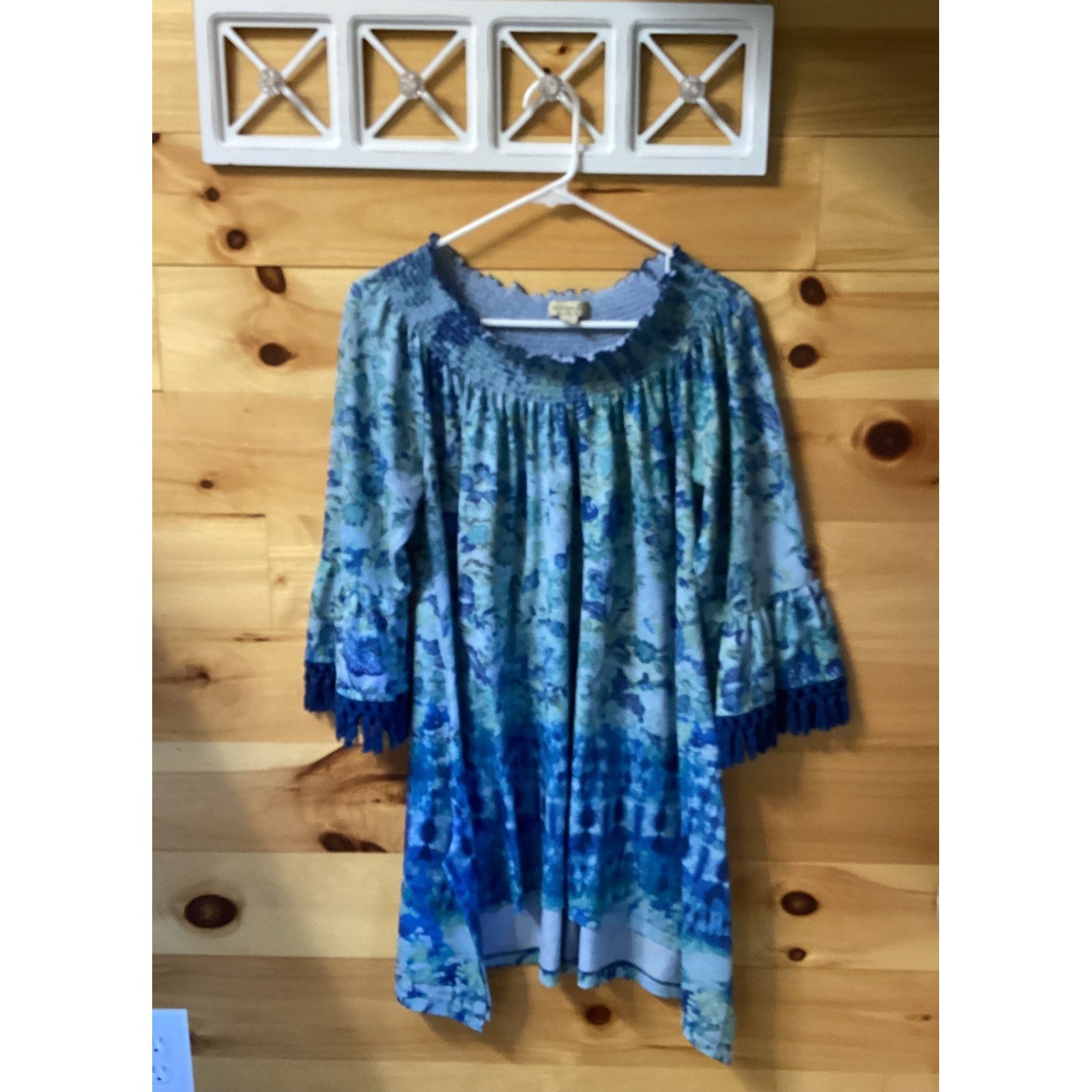 One World Live and Let Live Blue Floral Smocked Tunic Bell Sleeve Tassel Top L