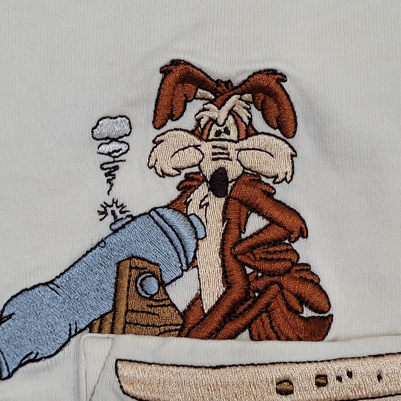 Vintage 90s Warner-Bros Cartoon Shirt Women L 20×24 Pocket-Tee