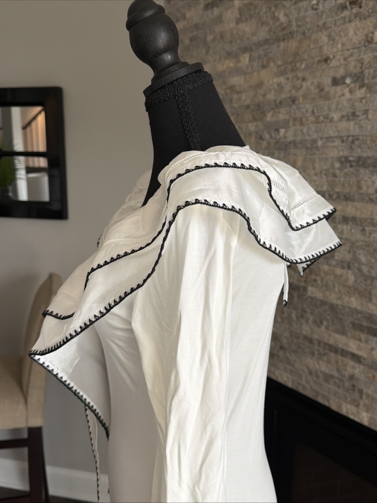 NWT Gracia Women’s White Ruffled Satin Trim Top Size S Elegant Statement Blouse