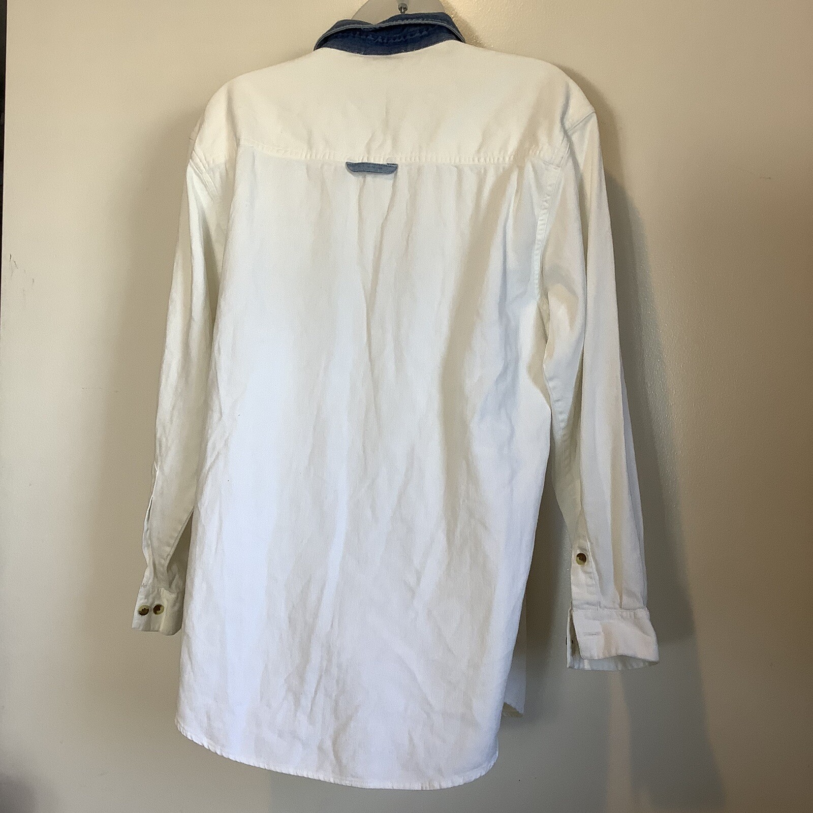 Vintage Tantrums Denim Button Up Shirt Christmas Stocking Stuffer Medium