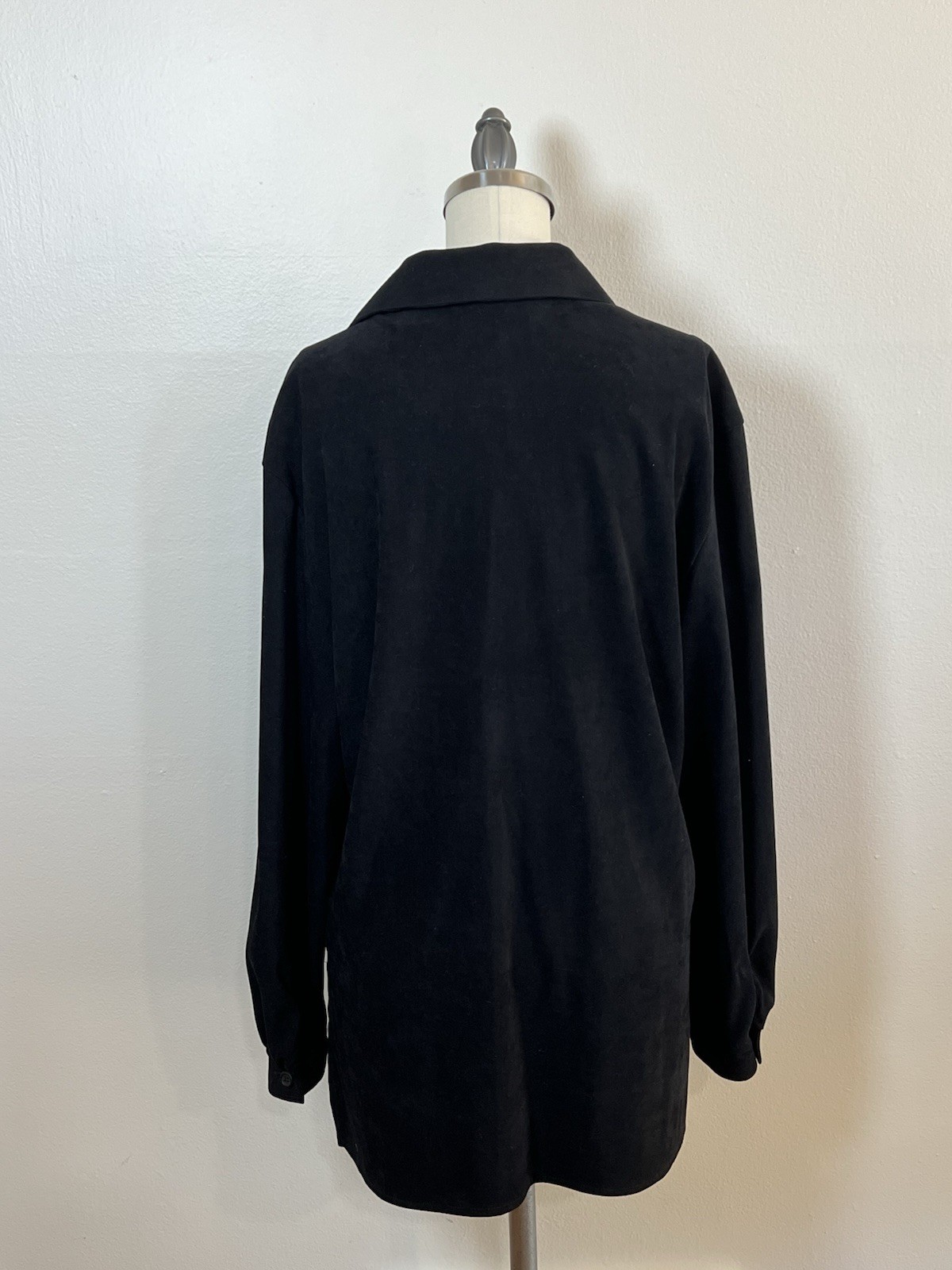 Vintage Casual Corner Blouse Women’s M Black Button Up Sueded Black Tunic NWT