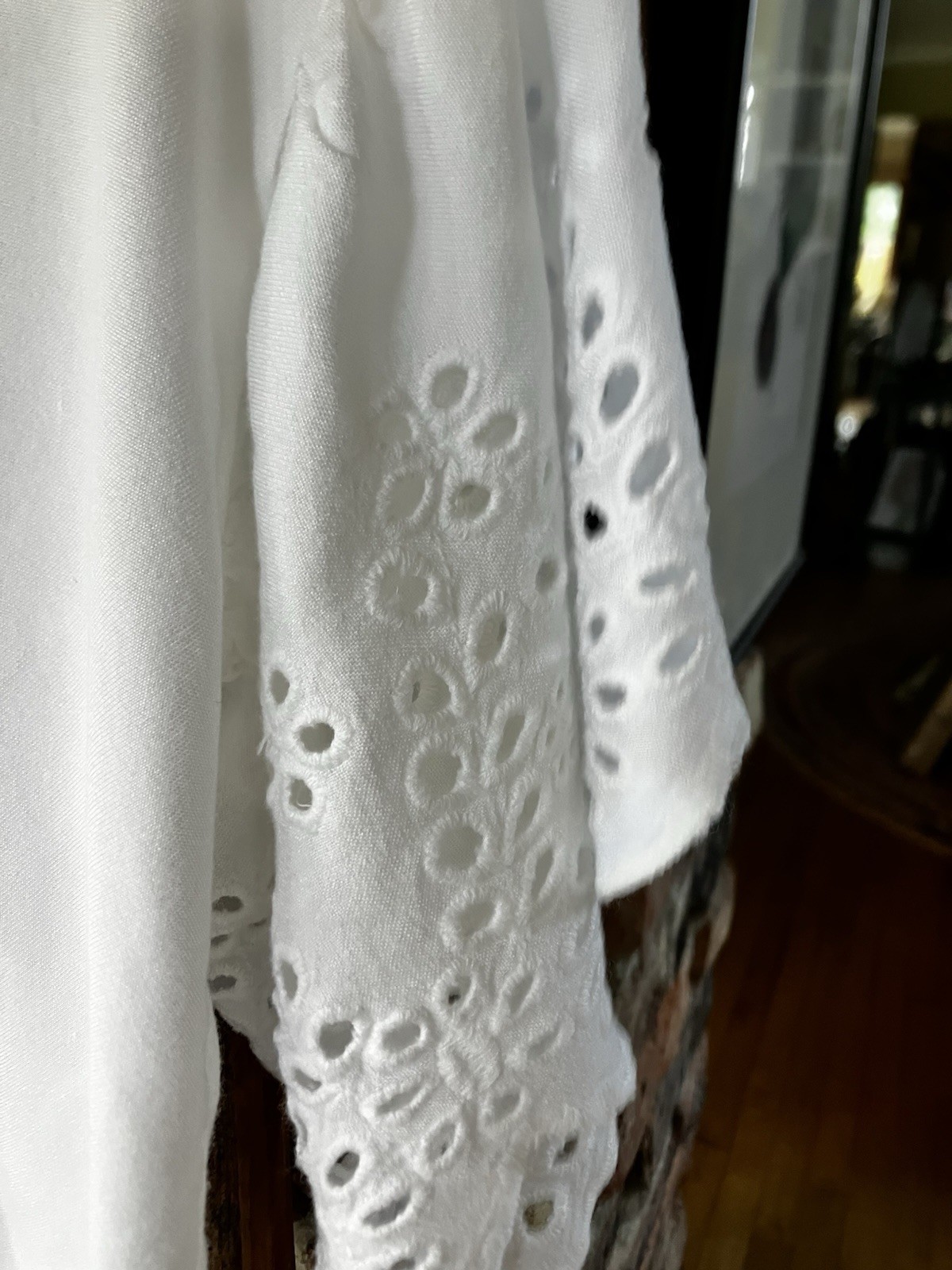 Style Envy White Boho Eyelet Scalloped Sleeve Blouse Rayon Crop Top