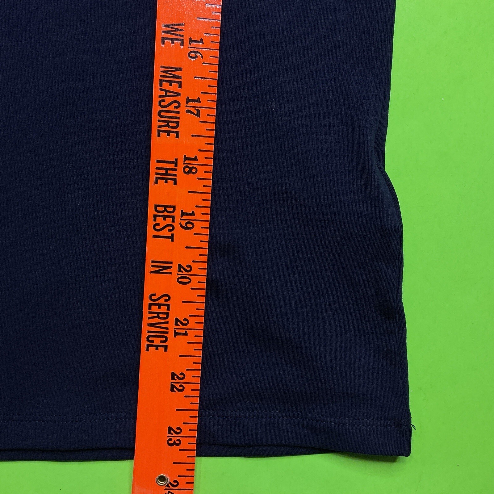 GUESS Los Angeles Women’s Short Sleeve T-Shirt LARGE Navy Blue w/Gold NEW