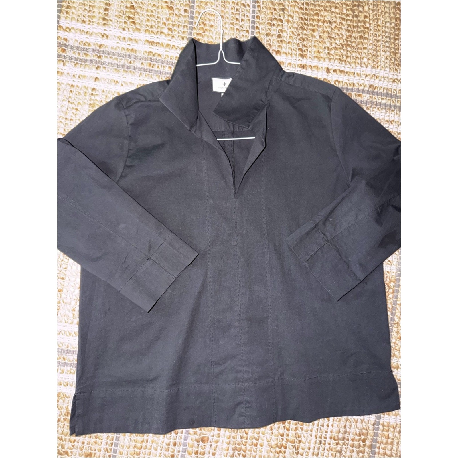 TUCKERNUCK $128 Black Margot Stand Collar Blouse Large EUC