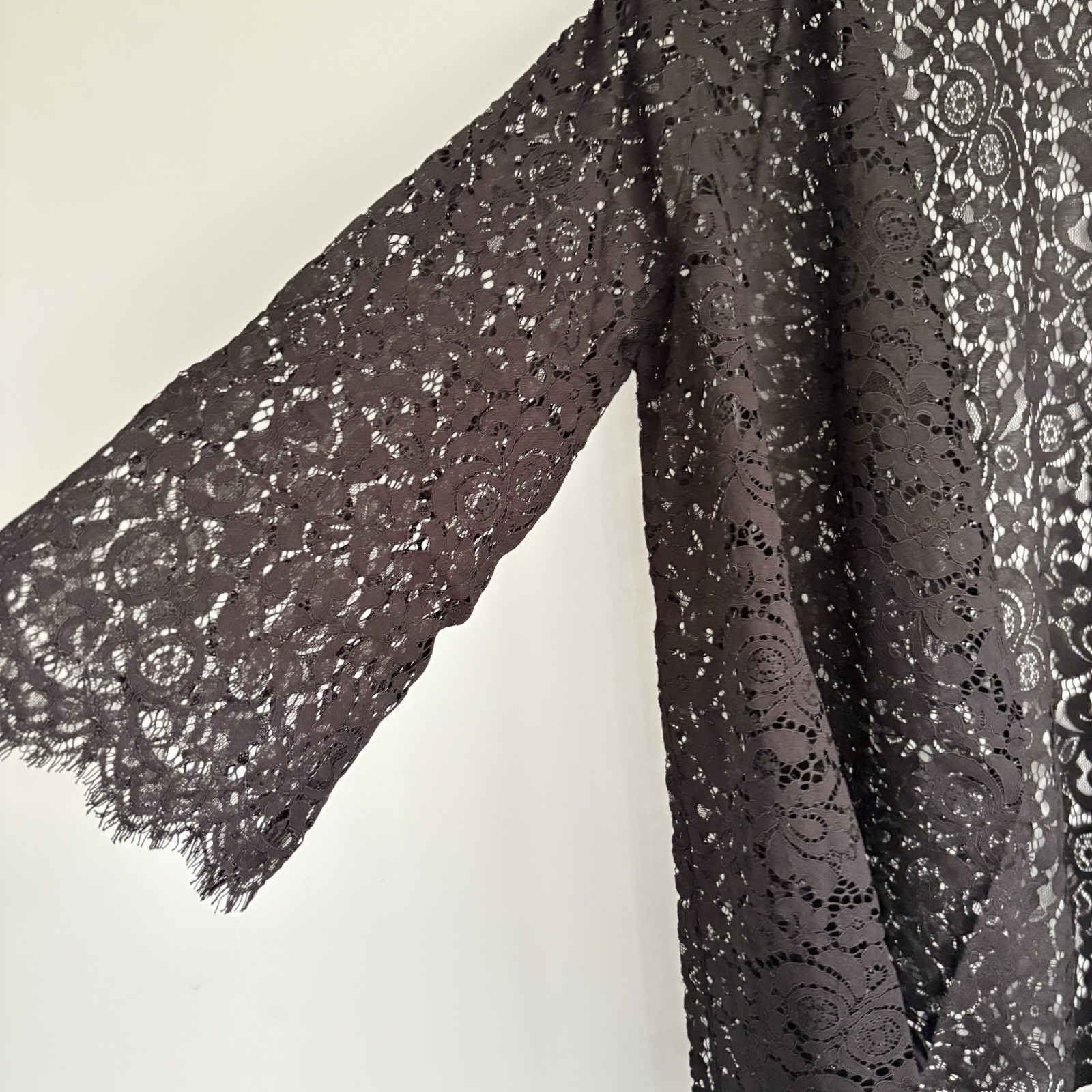 NEW Isaac Mizrahi Live! Black Floral Lace Knit Cover-Up Top Plus Size 1X Sheer