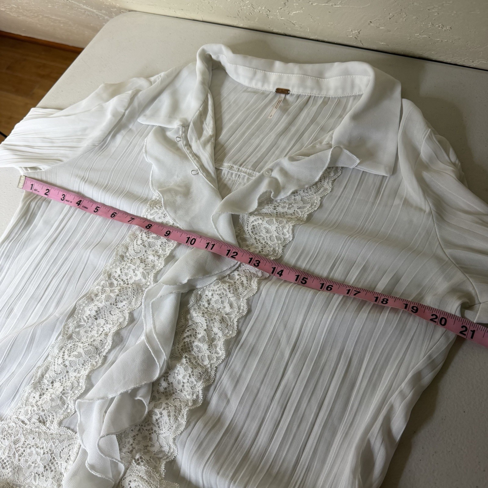Free People White Lace Ruffle Blouse Pleated Romantic Victorian Bad At Love L