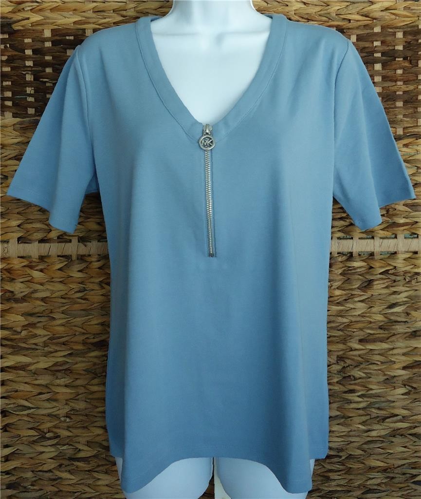 MICHAEL KORS CHAMBRAY BLUE V-NECK HALF ZIP FRONT SHORT SLEEVE TOP SIZE L NWT $98