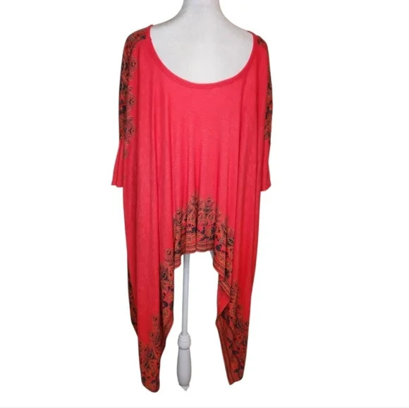 Free People Pick Me Up Flowy Top with Vintage Border Print in Pimento Red Size M