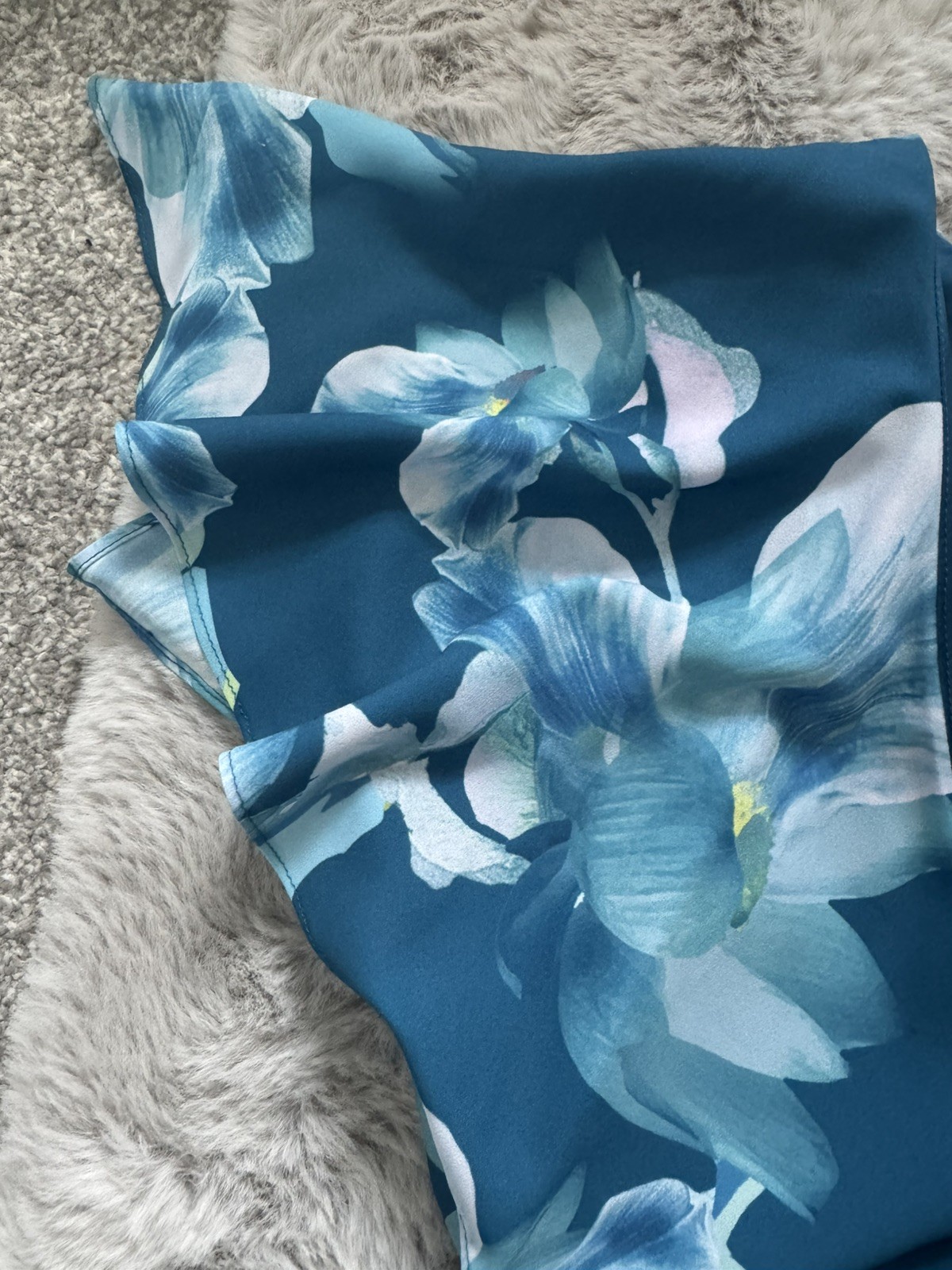 Jacques Vert Floral Top NWT Size 12 Teal Blue Ruffle V-Neck Smart Wedding Guest