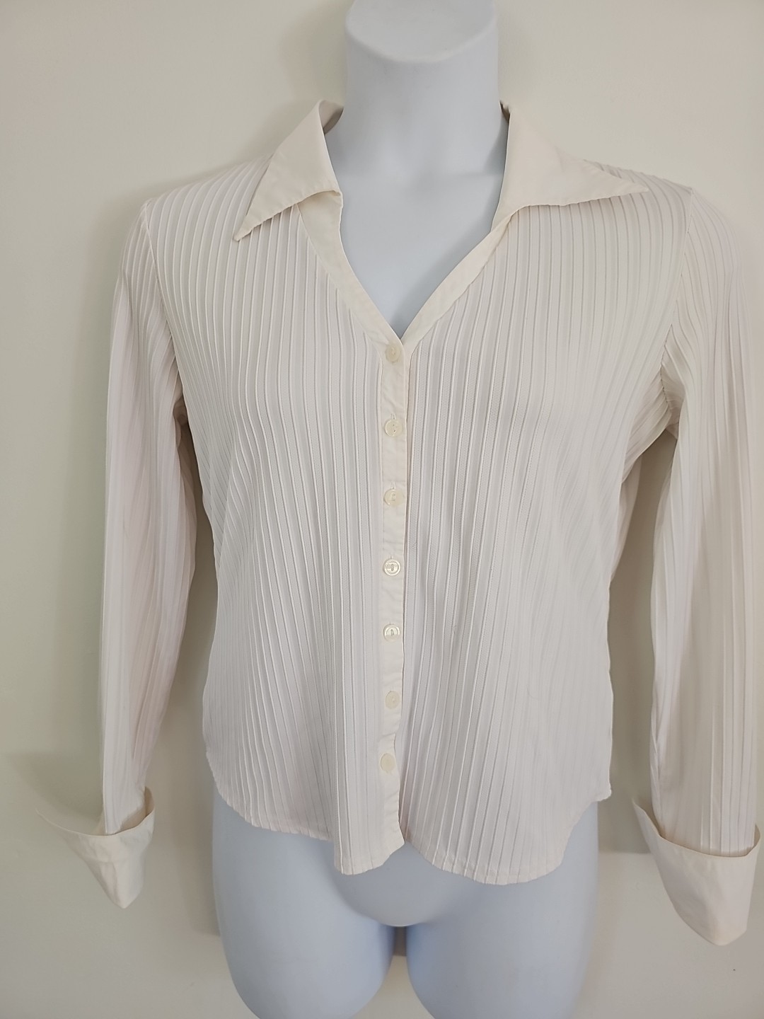 Casual Corner Annex Ivory Stripe Blouse V-neck Collar Long Sleeve French Cuff