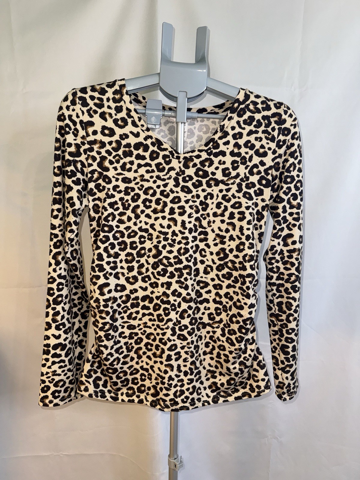Women’s Winter Warm Leopard Print Long Sleeve Tee M Beige Black