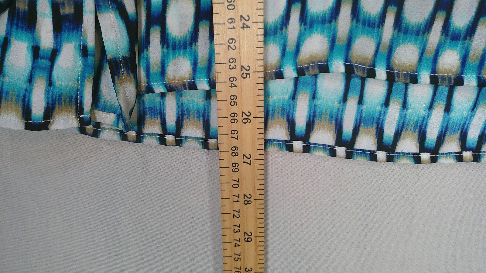 Chaus New York Blue Geometric Print Blouse Medium